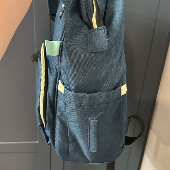 AFBP Breast Pump / Diaper Bag With Cooler NAVY Excellent Condition! - Picture 7 of 9